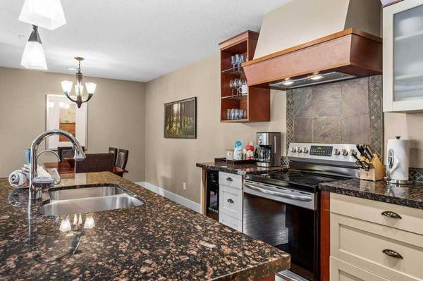 Canmore, AB T1W 0A3,173 Kananaskis WAY #106