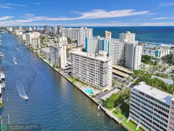 Pompano Beach, FL 33062,299 N Riverside Dr  #PH8