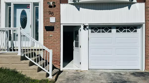 Kitchener, ON N2N 1S9,96 Timberlane CRES