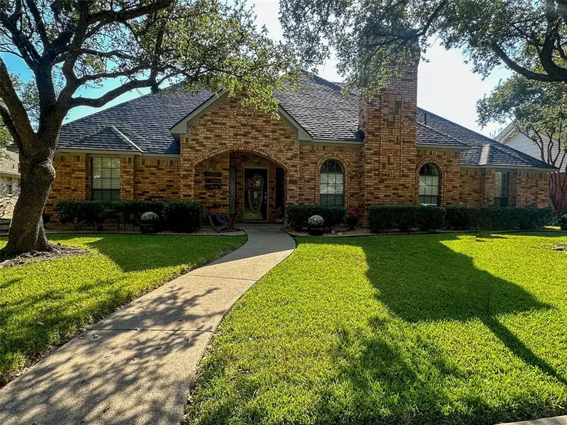 1014 Fairhaven Drive, Garland, TX 75040