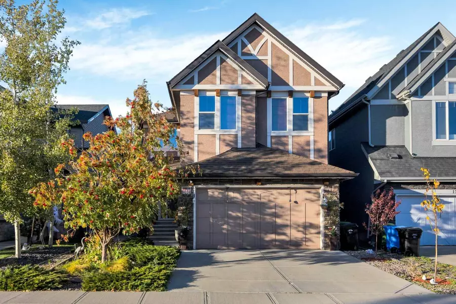 141 Aspenshire CRES Southwest, Calgary, AB T3H0R5