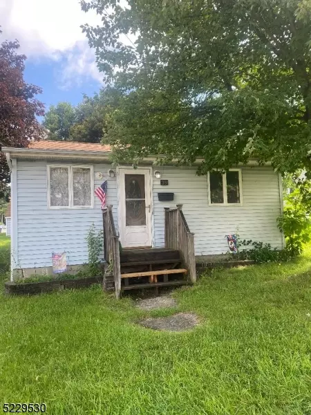 39 Mabie St, Franklin Boro, NJ 07416