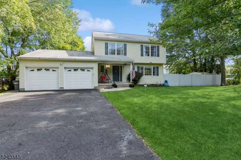 31 Hancock Rd, Piscataway Twp., NJ 08854