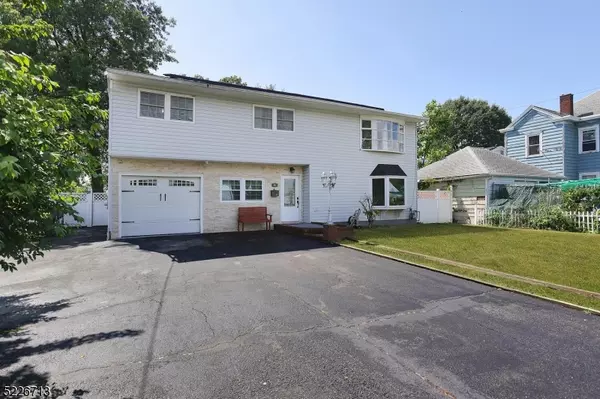 81 Commercial Ave, Woodbridge Twp., NJ 07001