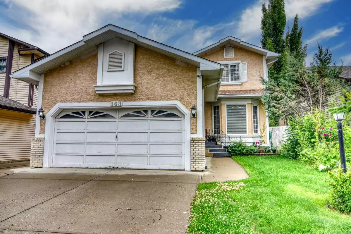 Calgary, AB T2Y 2L1,163 Shannon CIR Southwest