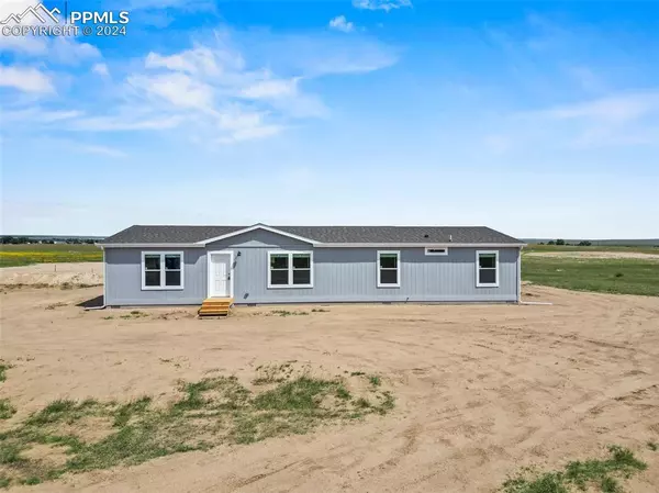 2281 S Ellicott HWY, Calhan, CO 80808