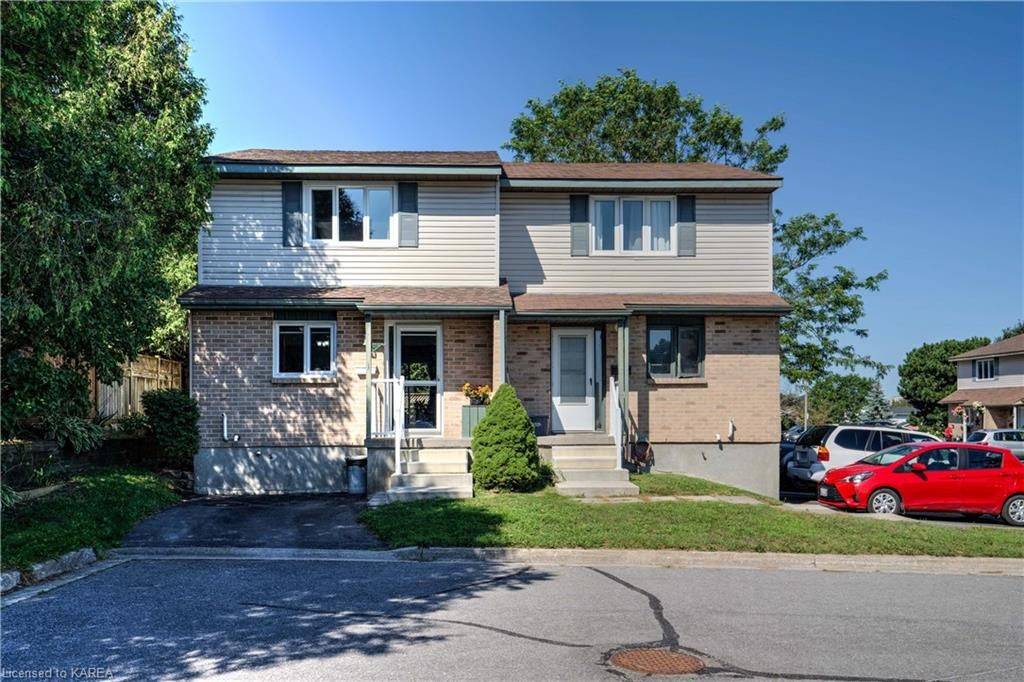 Kingston, ON K7M 7S2,22 COVENTRY CRES