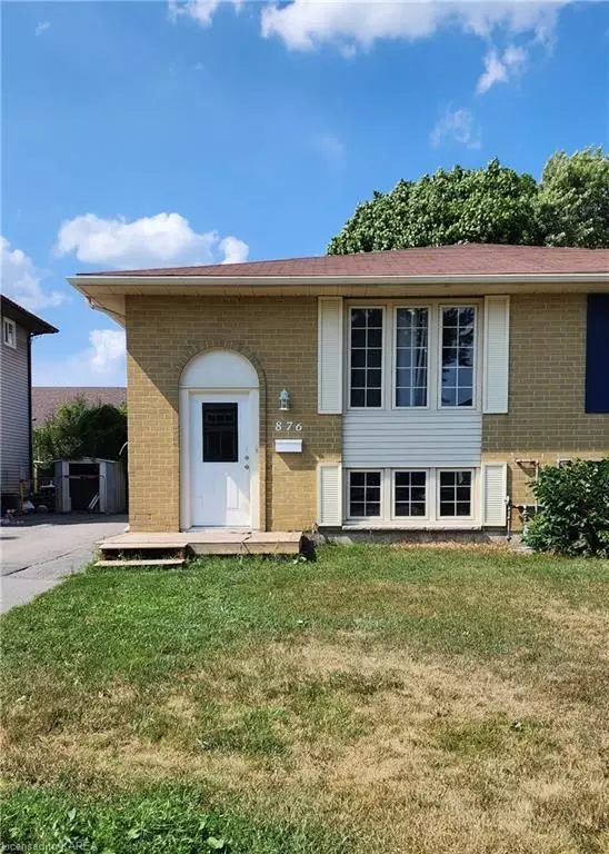 Frontenac, ON K7P 2A8,876 BEACONHILL CT