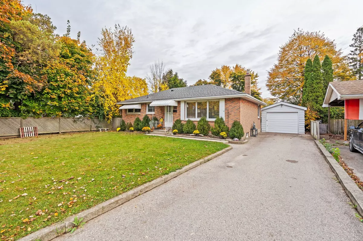 Middlesex, ON N5V 2M8,10 Tewksbury CRES