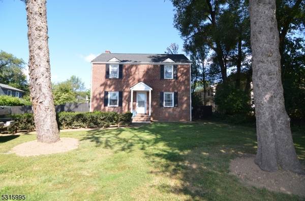 9 Mountain Blvd, Warren Twp., NJ 07059