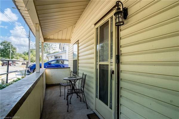 322 DUNDAS ST, Deseronto, ON K0K 1X0