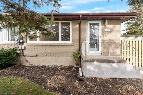 Kingston, ON K7P 2V6,1408 WOODFIELD CRES