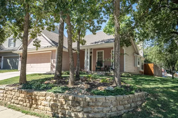 Grapevine, TX 76051,505 Magnolia Trail