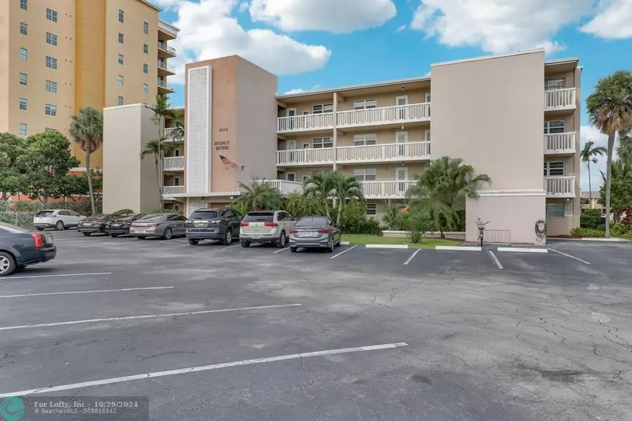 901 N Riverside Dr  #1D, Pompano Beach, FL 33062