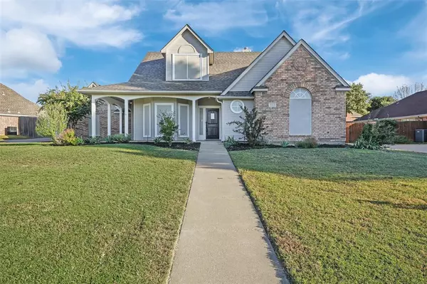 123 Daisey Lane, Justin, TX 76247