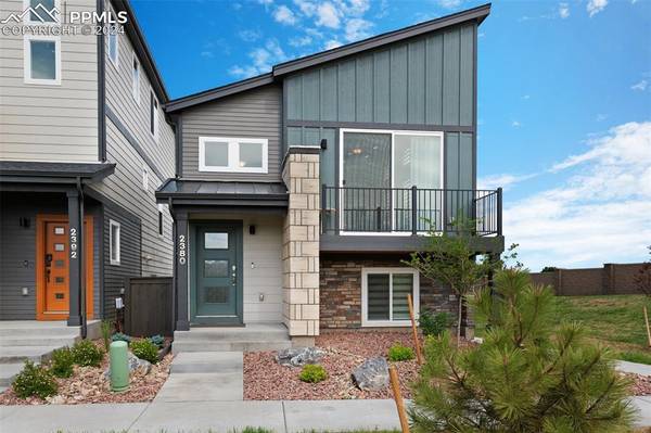 2380 Pony Club LN, Colorado Springs, CO 80922