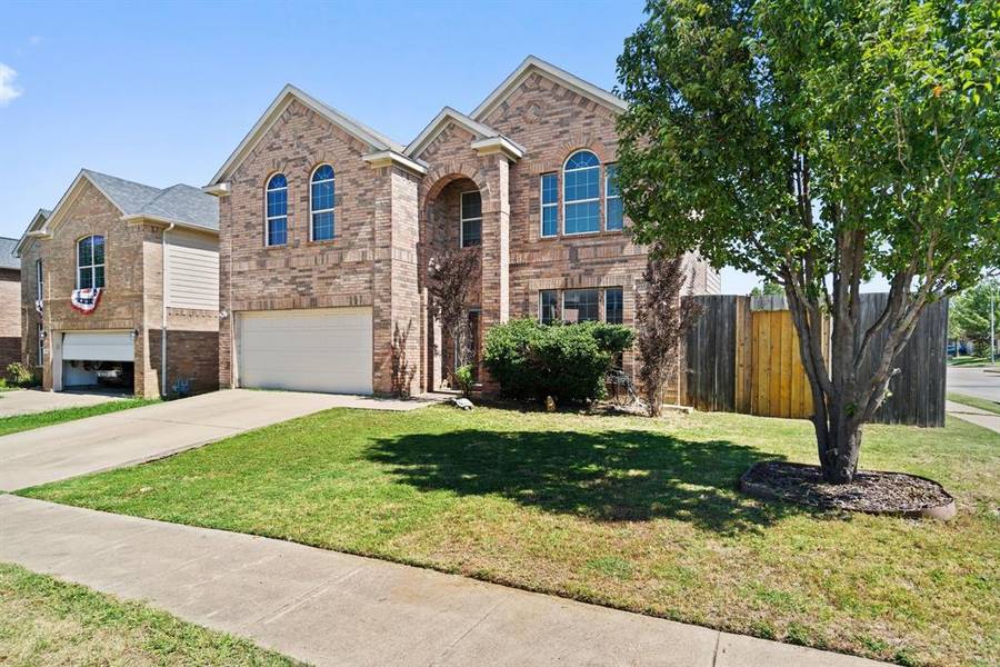 5237 Hilcroft Road, Fort Worth, TX 76244