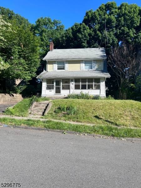 48 Laurel Ave, East Orange City, NJ 07003