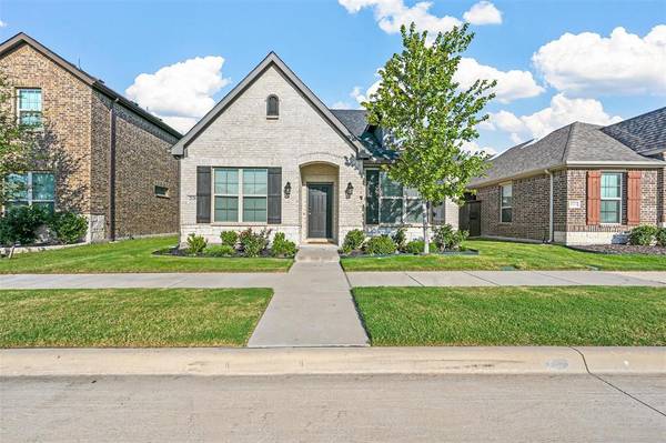 2128 Miramar Drive, Little Elm, TX 75068