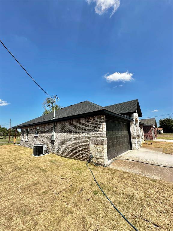 Greenville, TX 75401,1522 Hemphill Street