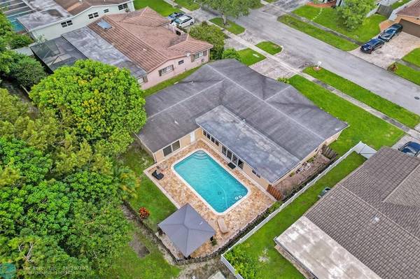 Plantation, FL 33324,10472 NW 2nd Ct