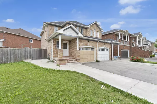 Brampton, ON L6P 1P4,19 Rednor DR