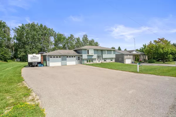 Kawartha Lakes, ON K0M 2C0,15 Sparrow CT