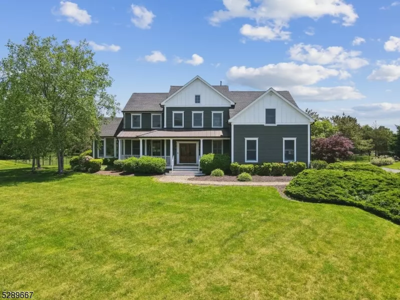 3 High Ridge Ct, Readington Twp., NJ 08889