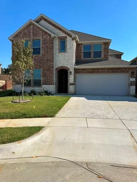 Euless, TX 76039,102 Sunshine Drive