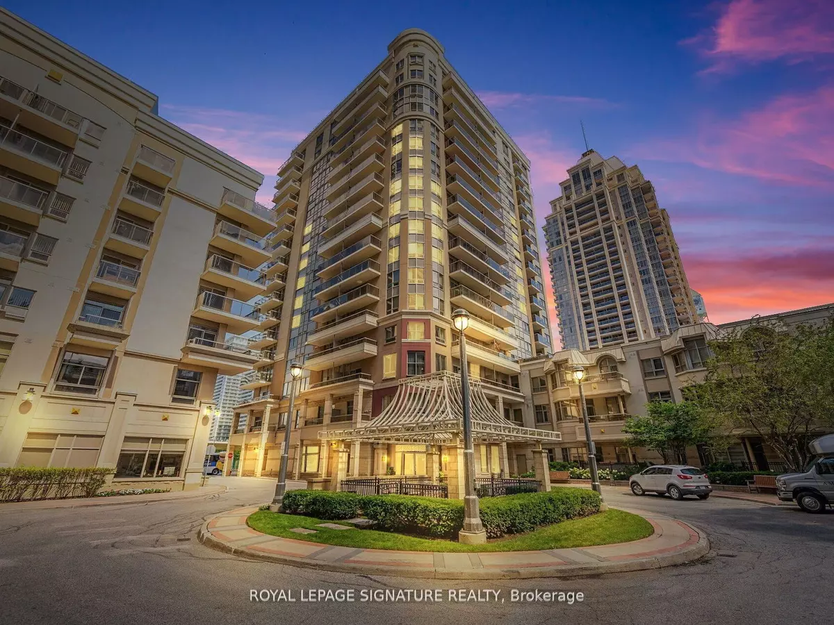 Mississauga, ON L5B 4N1,350 Princess Royal DR #906