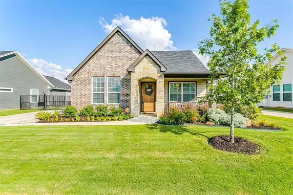 Burleson, TX 76028,632 Kagen Court