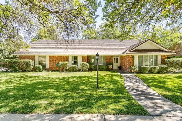 6501 Welch Avenue, Fort Worth, TX 76133