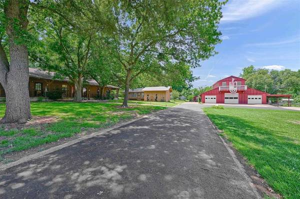 Pottsboro, TX 75076,891 Lazy Acres Circle