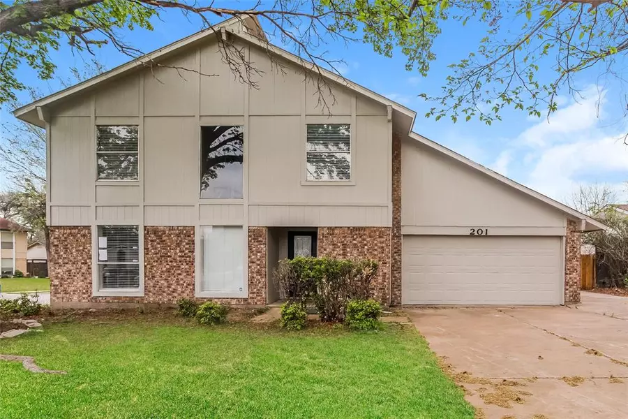 201 Wildfire Drive, Lewisville, TX 75067