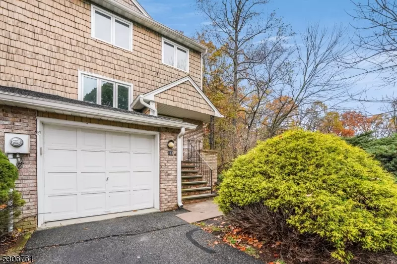 111 Patriots Rd, Parsippany-troy Hills Twp., NJ 07950