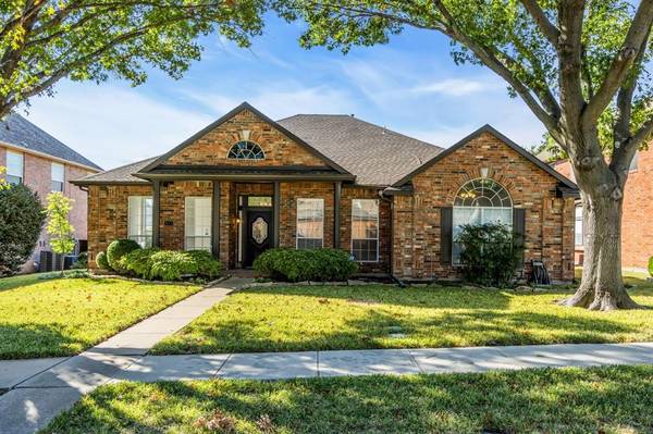 633 Post Oak Drive, Coppell, TX 75019