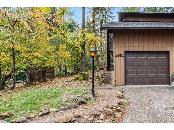 Eugene, OR 97405,2853 TIMBERLINE DR