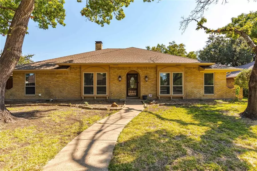 2144 Hondo Drive, Plano, TX 75074