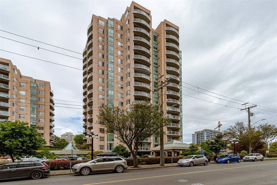 1020 View St #1702, Victoria, BC V8V 4Y4