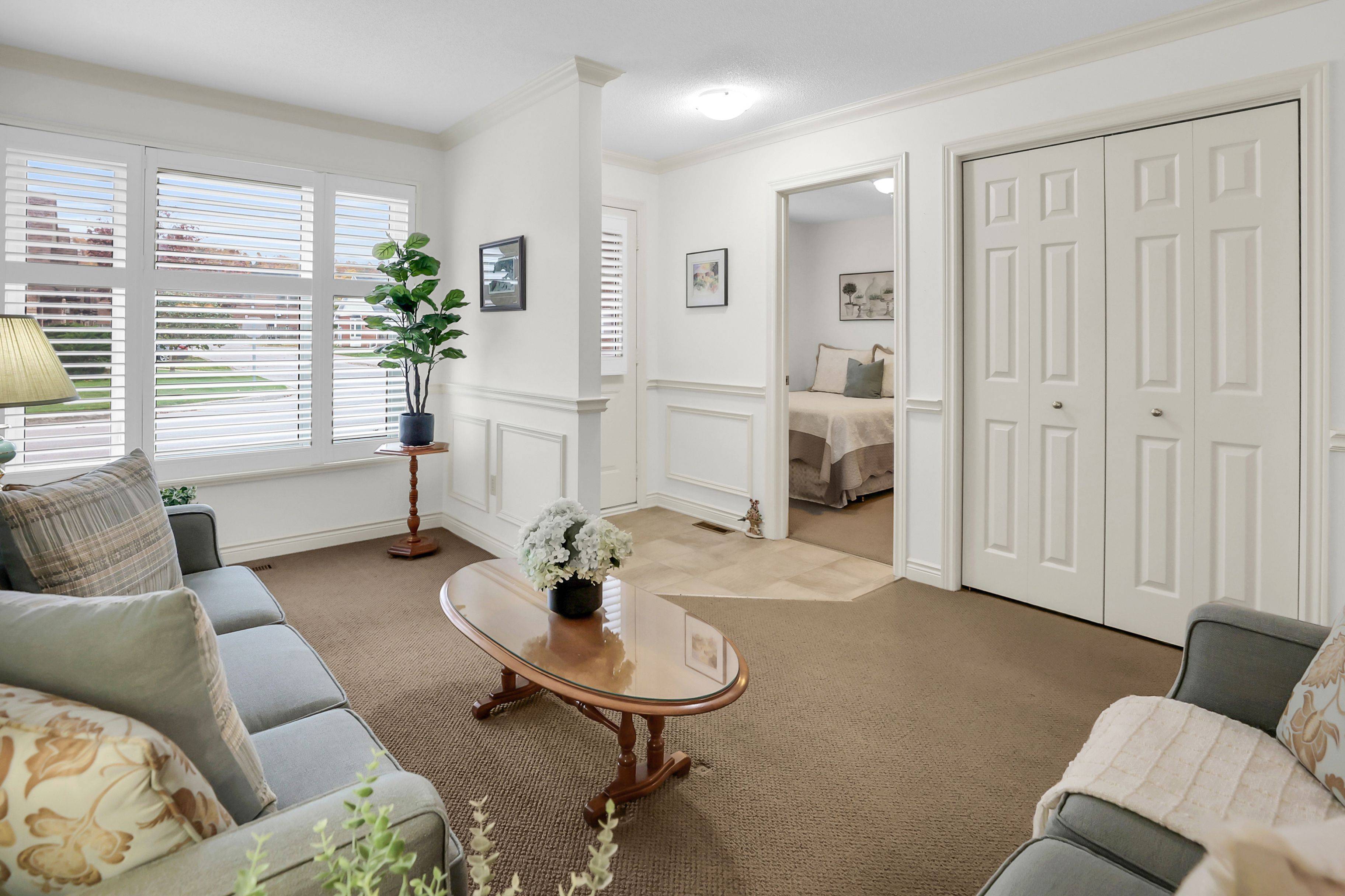 Grimsby, ON L3M 5G3,10 Wentworth DR #41