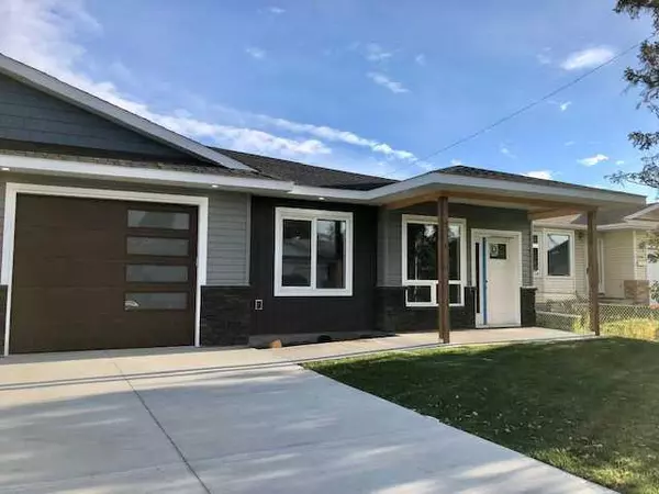 Lacombe, AB T4L 1N4,4738 49A AVE ##1