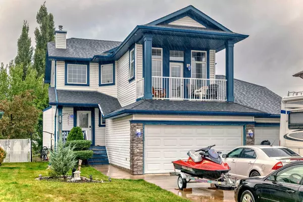 Chestermere, AB T1X 1L1,112 Oakmere PL