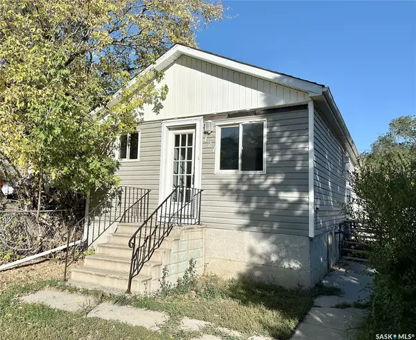 421 Alexandra STREET, Regina, SK S4R 4W6