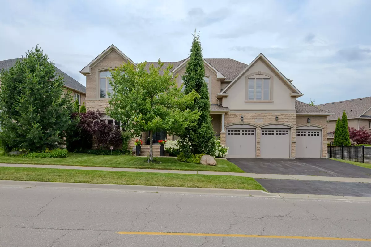 Oakville, ON L6H 7P7,1385 Arrowhead RD