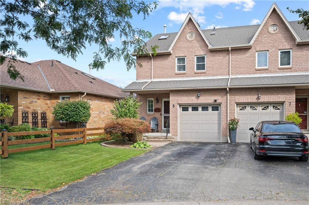 St. Catharines, ON L2N 7R4,5 FONTHILL CT