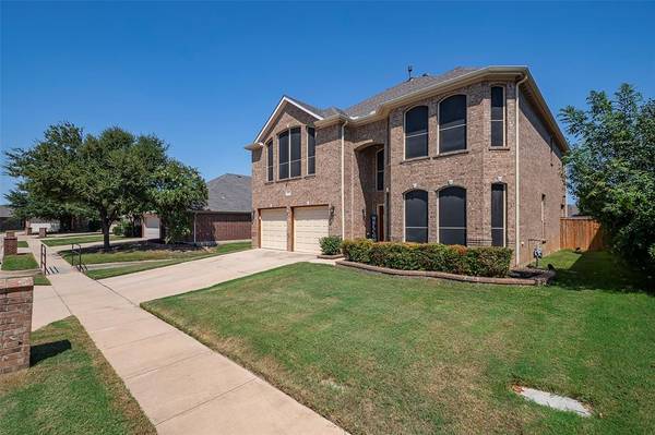 4545 Sheldon Trail, Fort Worth, TX 76244