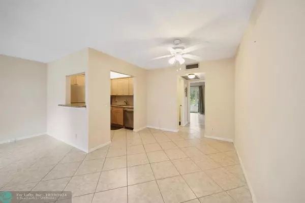 Boca Raton, FL 33434,255 Suffolk G  #255