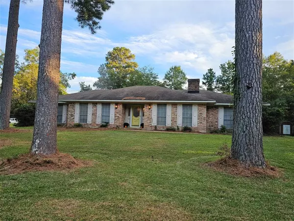 Plain Dealing, LA 71064,417 W Mary Lee