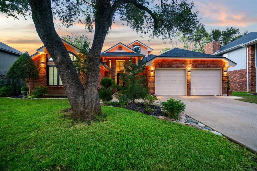 3422 Spring Willow Drive, Grapevine, TX 76051