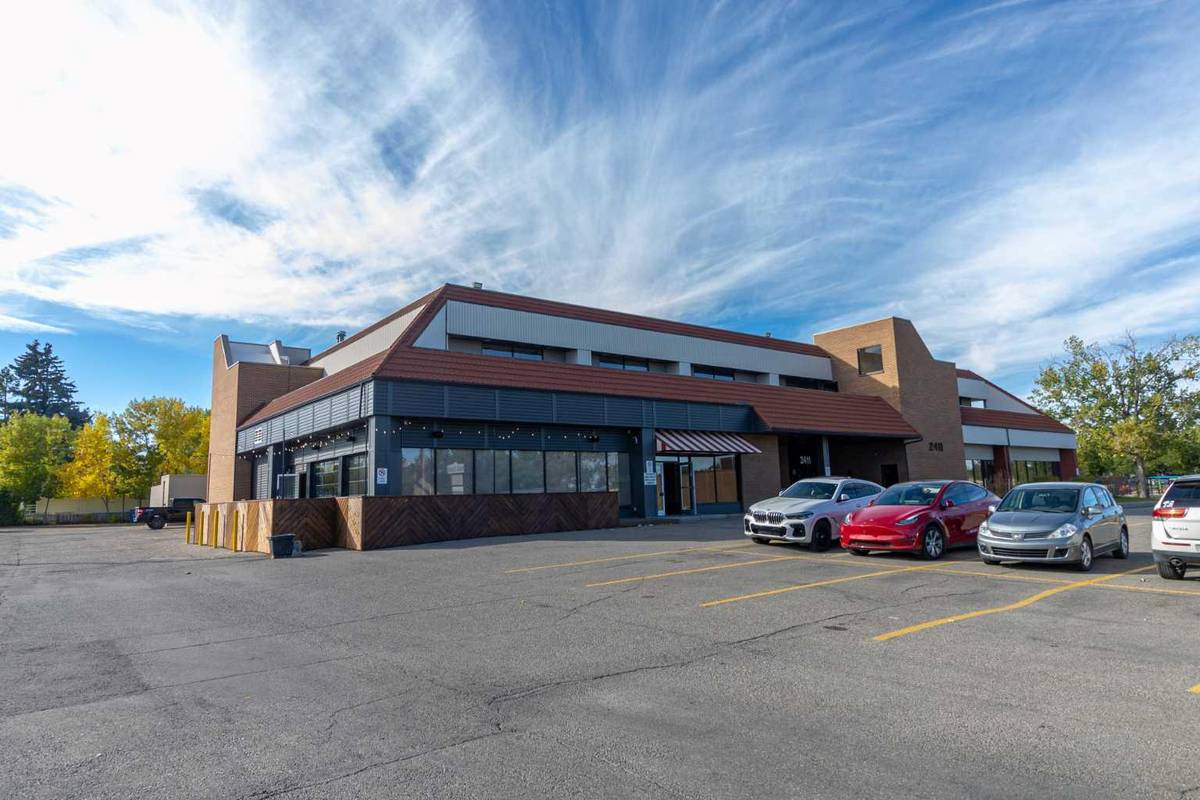 Calgary, AB T2M 2Z8,2411 4 ST Northwest #Suite C